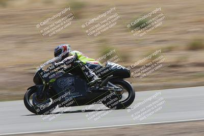 media/Apr-20-2025-AHRMA (Sun) [[393a79c373]]/Race/Group 10/Turn 4b/